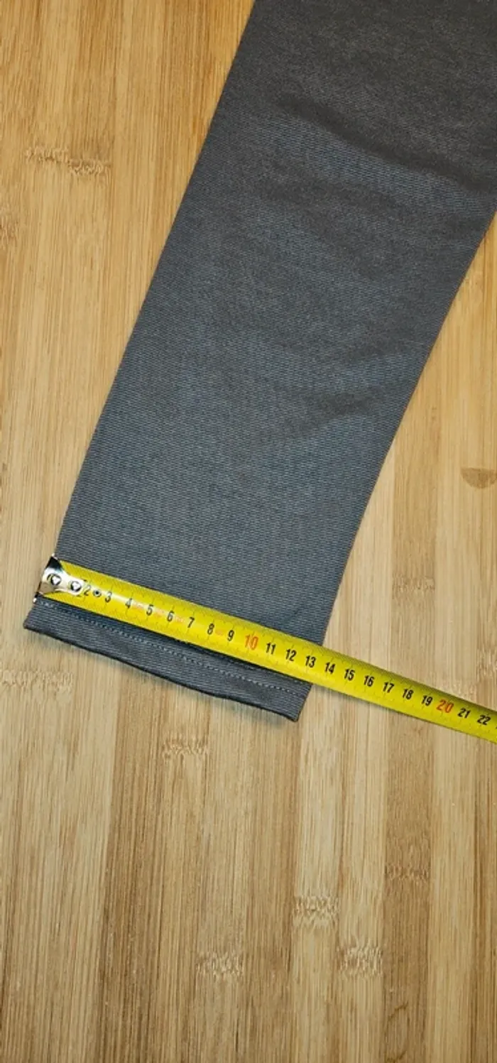 Legging pantalon slim gris T:4 équivalant L - photo numéro 9
