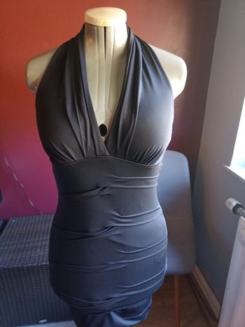 Robe courte dos nu S