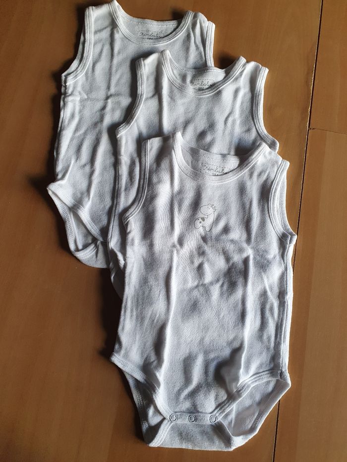 Body garçon 9 mois - photo numéro 3