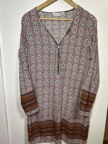 Blouse tunique légère femme taille 40 ou 42 / cerise blue