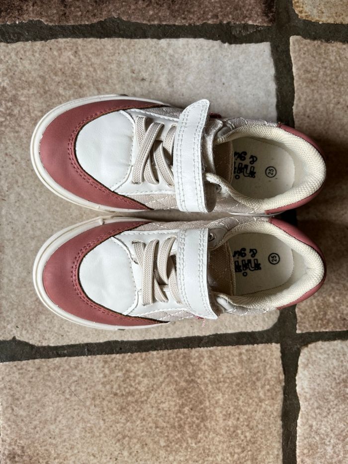Chaussures fille taille 25