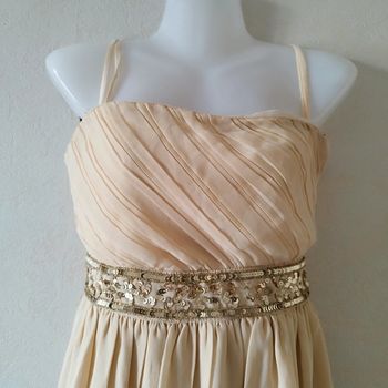 Robe cérémonie beige
