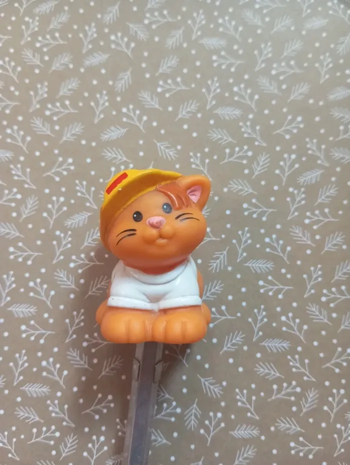 Chat figurine