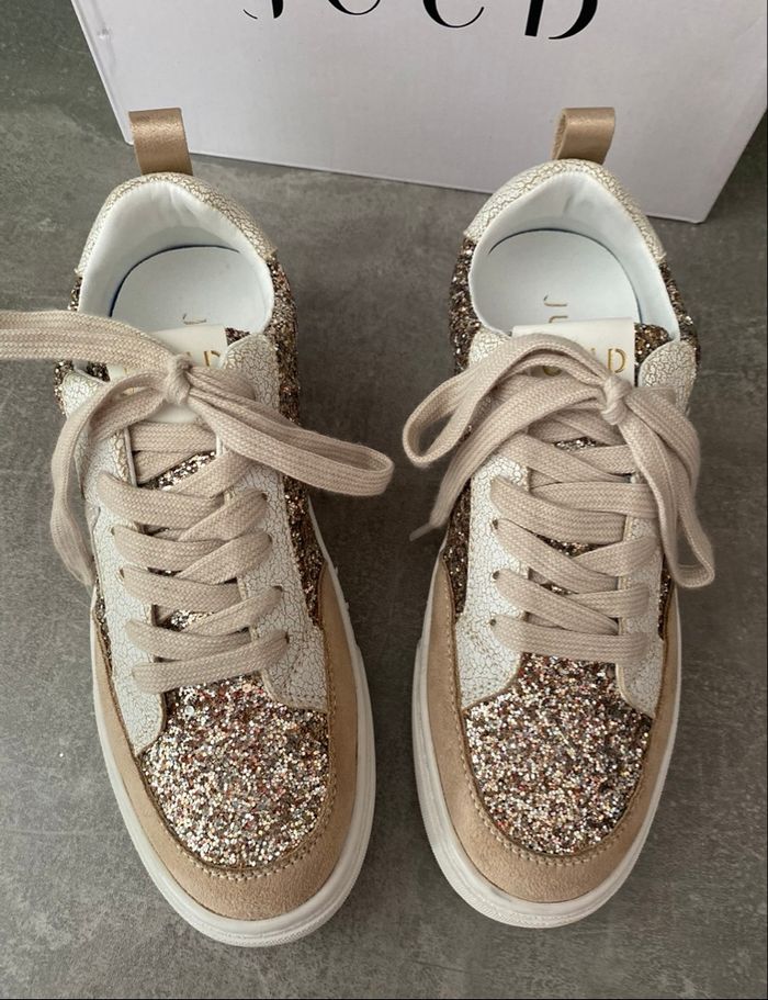 Baskets dorées / étoile - pointure 38 - photo numéro 4