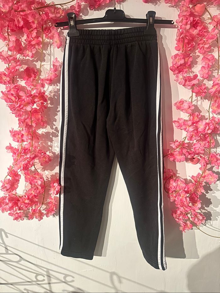 jogging adidas taille 9/10 ans - photo numéro 7