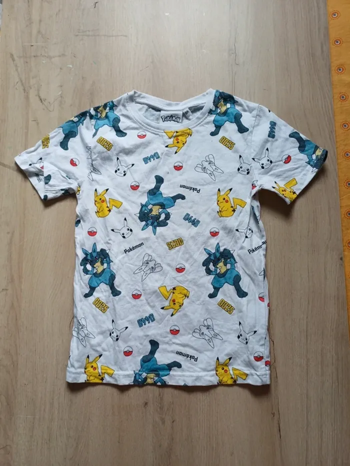 T-shirt pokémon