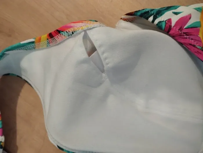 Maillot de bain blanc et multicolore Rougegorge FR85C - photo numéro 4