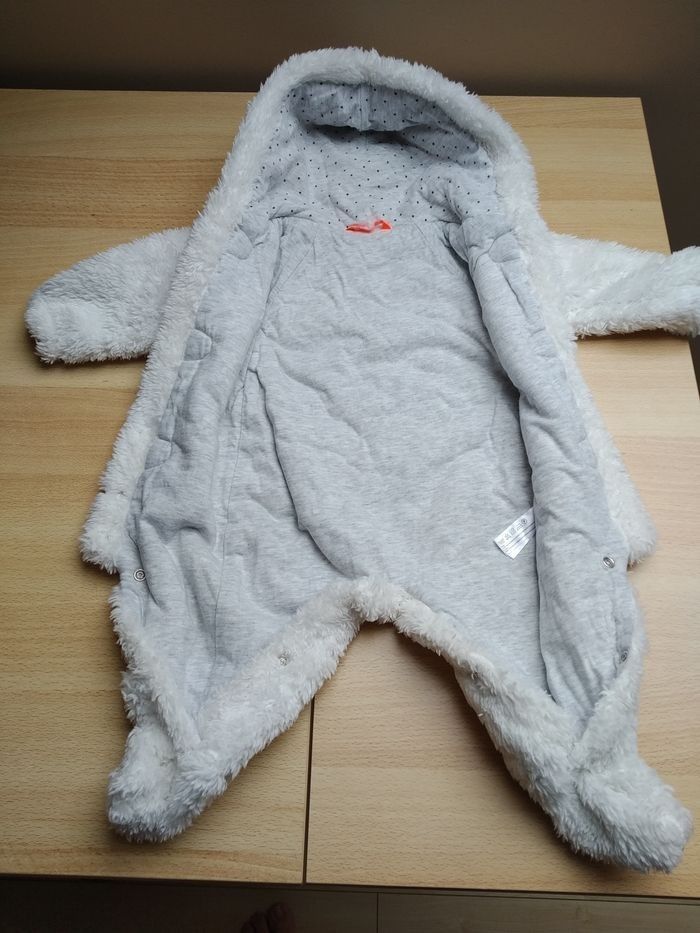 Combinaison 3mois - photo numéro 2