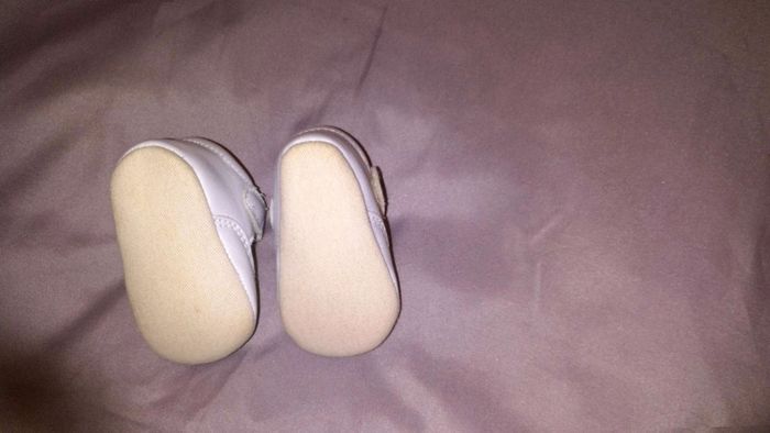 Chaussure nourrisson blanc pour 0 a 3 mois - photo numéro 2