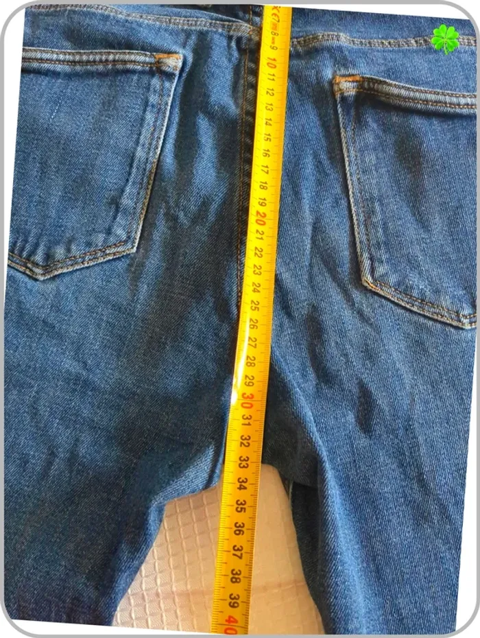 Très beau jeans Massimo Dutti - photo numéro 7