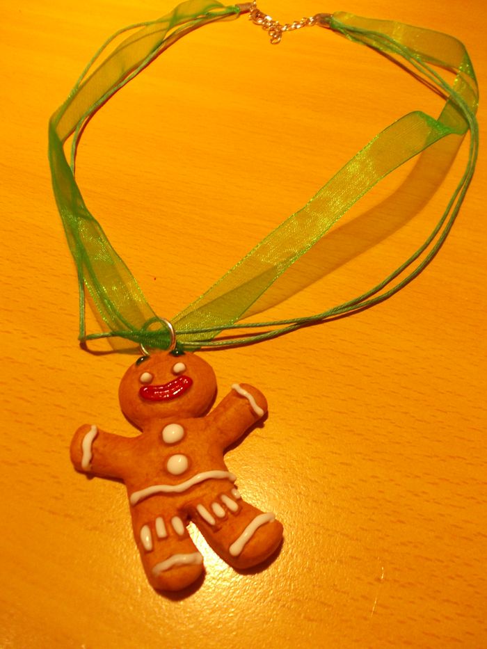 Joli lot 4 moules silicone bonhommes en pain d'épices neuf - photo numéro 2