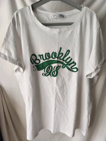 T-shirt blanc - taille XL