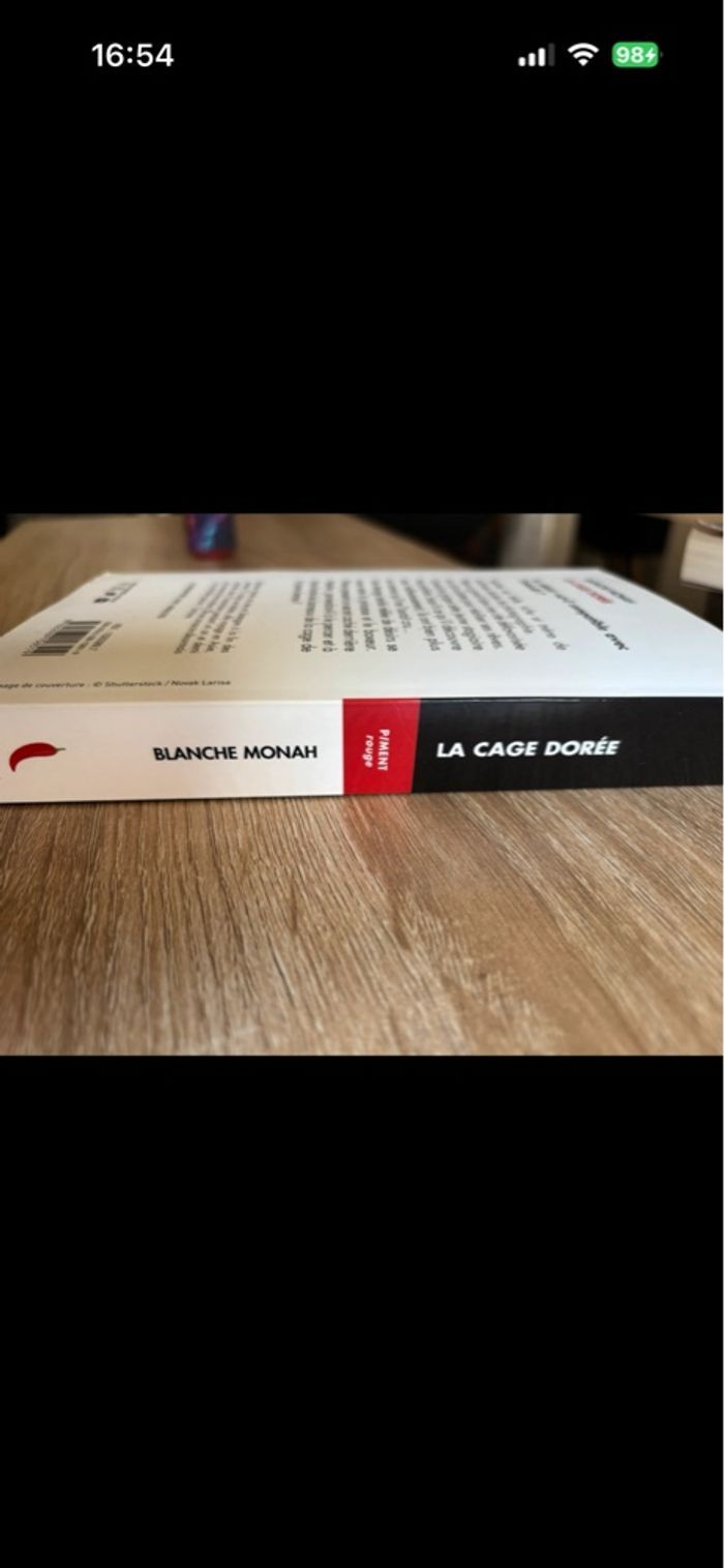 Livre de poche - photo numéro 2