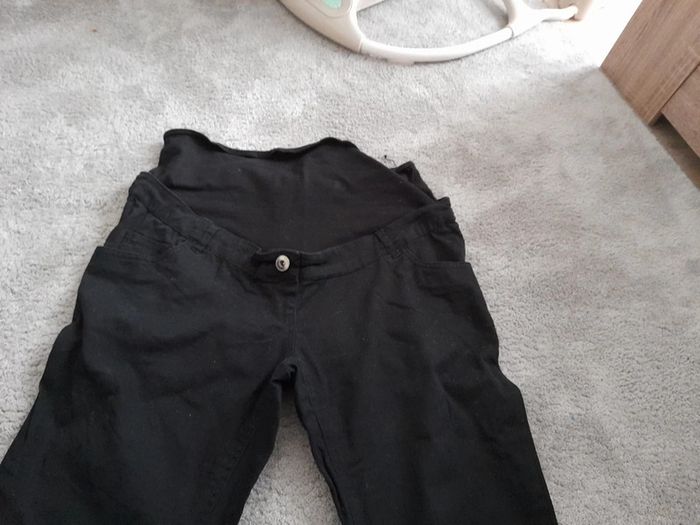 Jean noir de grossesse - photo numéro 2