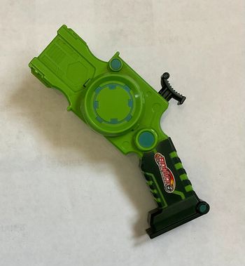 Lanceur Beyblade Metal Master Automatique