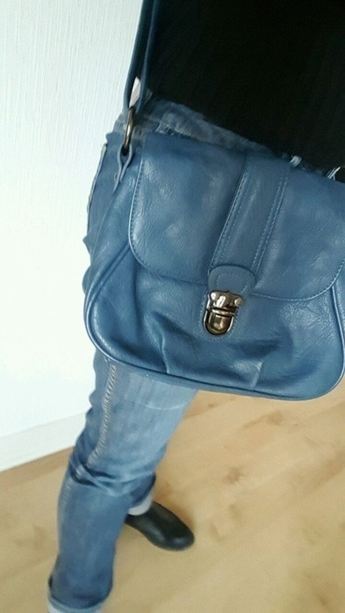 Sac bandoulière bleu et léopard - photo numéro 5
