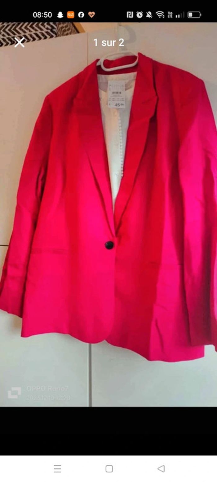 Blazer rose fushia tout neuf