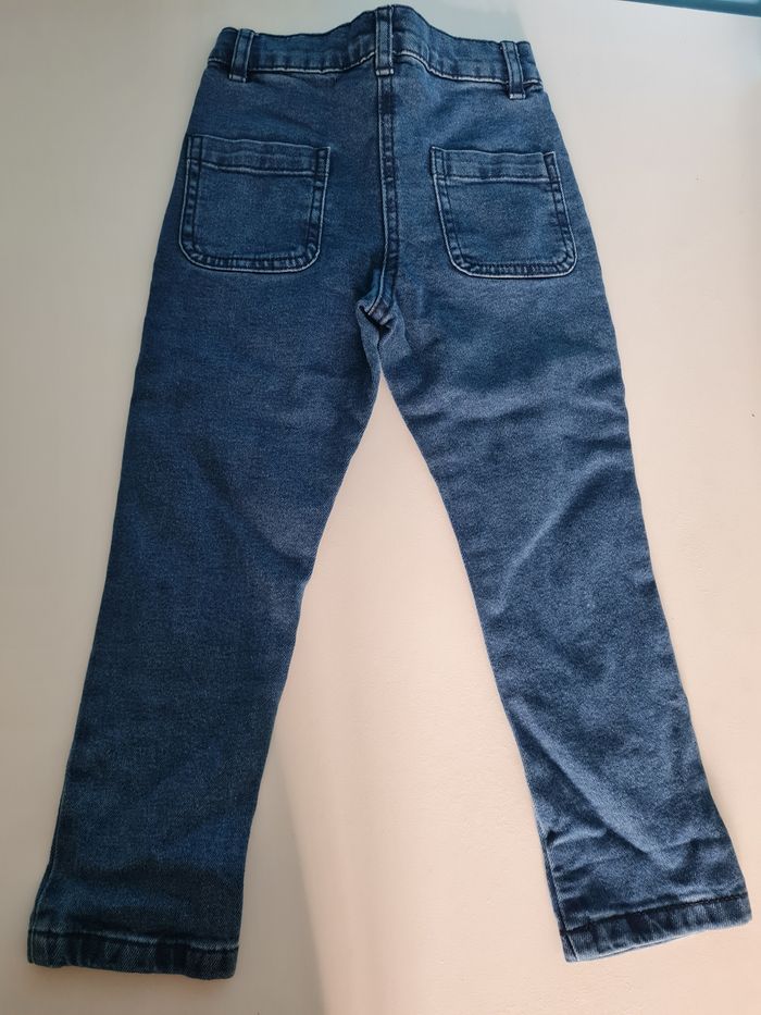 Jeans neuf - photo numéro 2