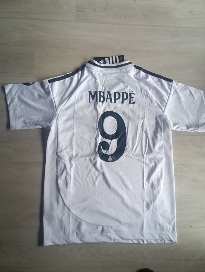 Ensemble Real Madrid NEUF - photo numéro 5