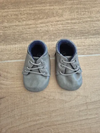 Chaussures bébé 1/6 mois