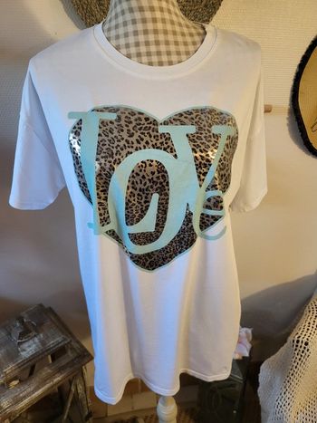 Tee-shirt