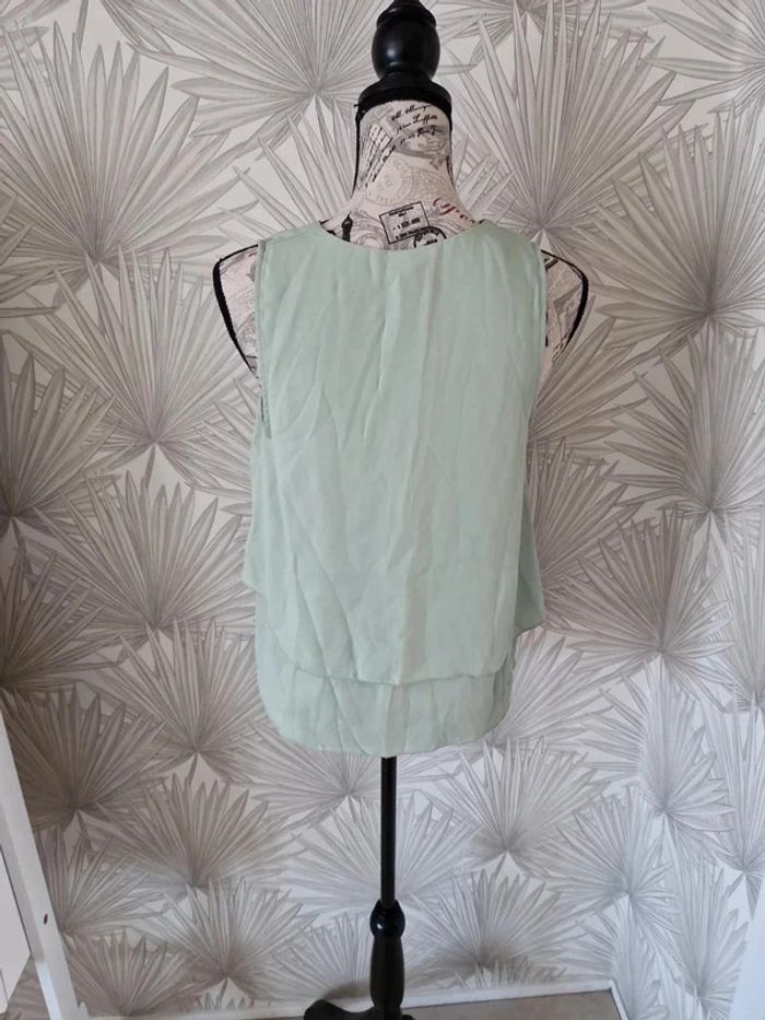 Jolie blouse H&M taille 38 - photo numéro 2