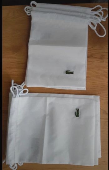 10 pochette lacoste