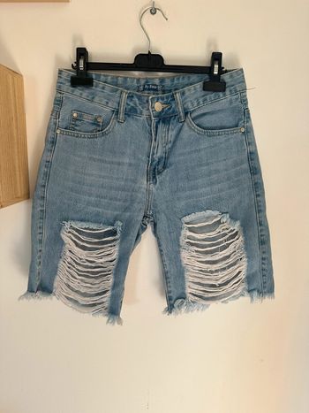 Short long déchiré by swan