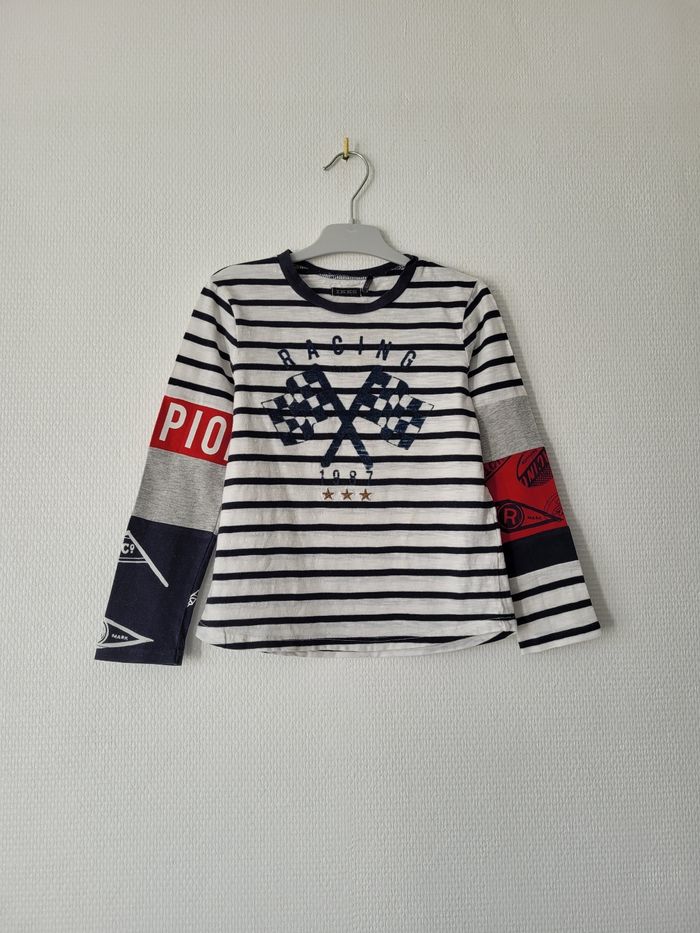 T-shirt rayé course IKKS 5 ans TBE