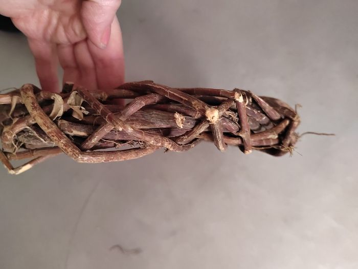 Couronne en serments de vigne - photo numéro 3