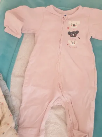 Lot pyjamas 6 mois fille
