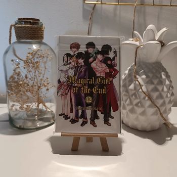 Manga magical girl of the end tome 12 édition limitée