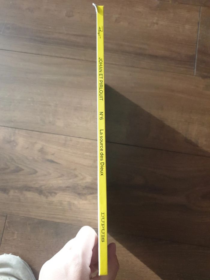 Bande dessinée Johan et Pirlouit - photo numéro 2