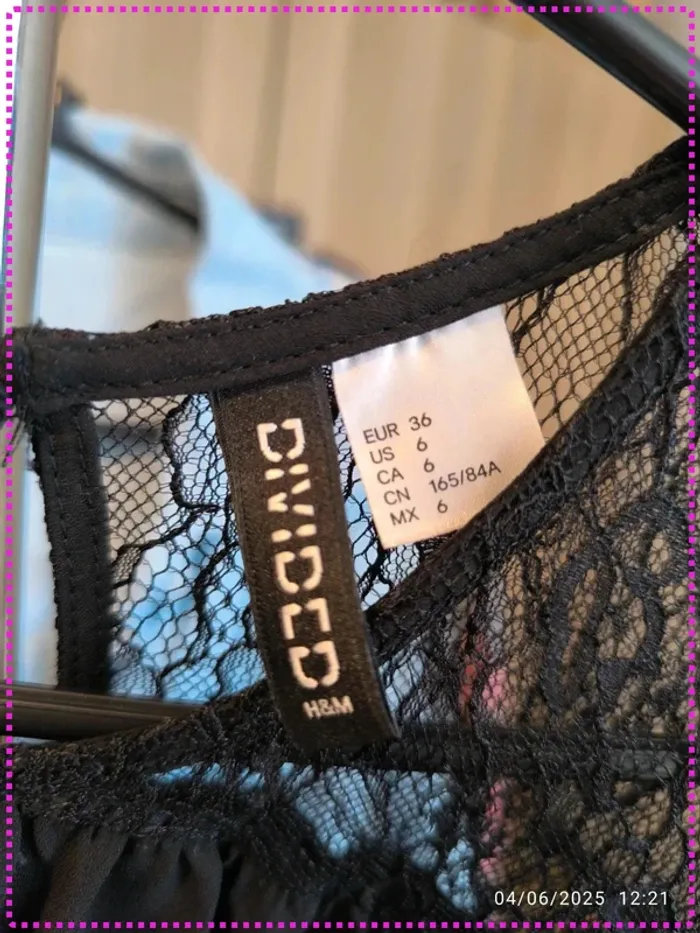 Haut noir dentelle - photo numéro 5