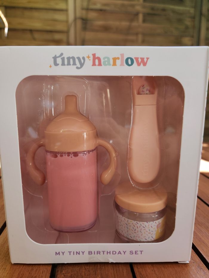 box anniversaire poupée - photo numéro 2