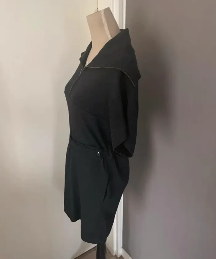 Stella McCartney pull gris foncé en laine vierge taille 40 - photo numéro 2