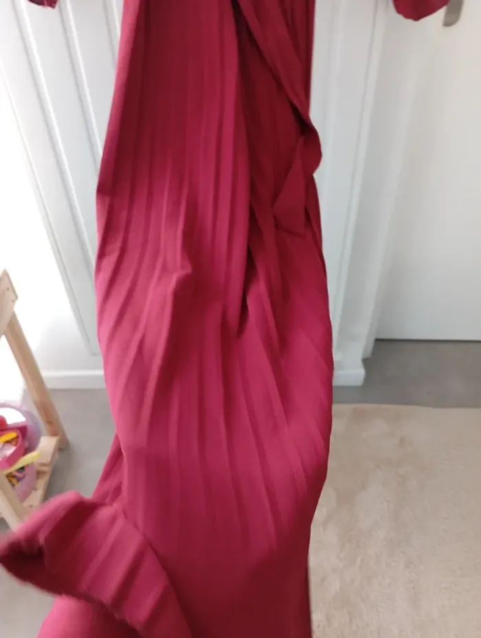 Robe longue rouge bordeaux - photo numéro 3