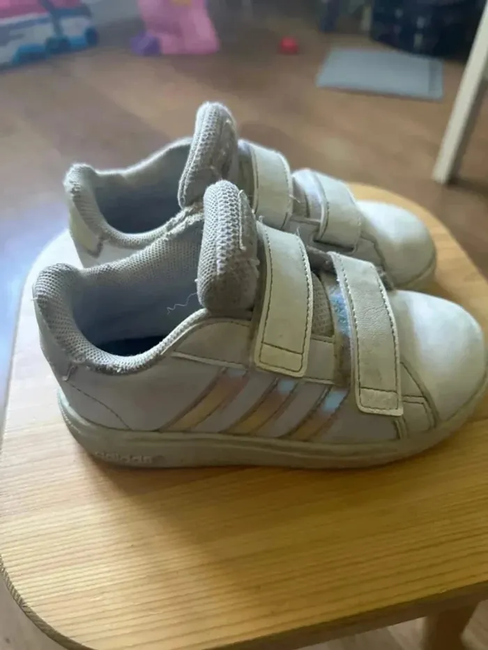 Basket fille adidas 26 - photo numéro 2