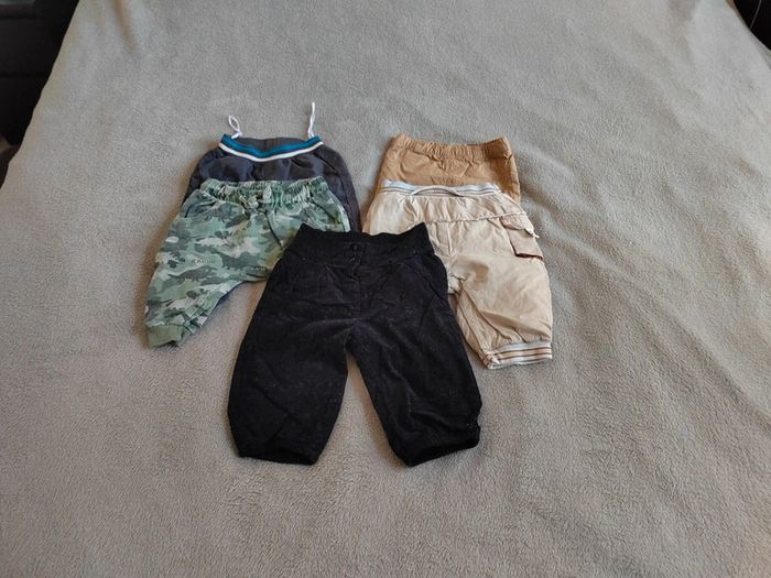 Lot 5 pantalons 6 mois