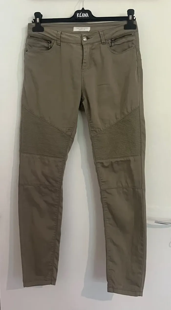 Collection de 10 pantalons - taille 36 / 38 - photo numéro 4