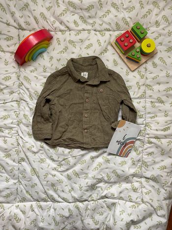 chemise manches longues chiné kaki 6/9 mois C&A