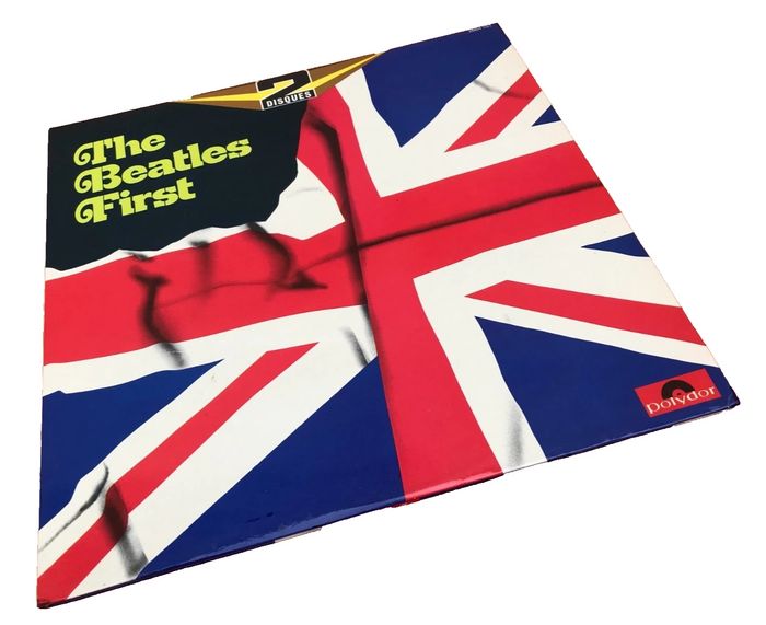 Album (2 Vinyles 33 tours)  The Beatles  Airst  (1974)  Polydor 2664107 - photo numéro 9