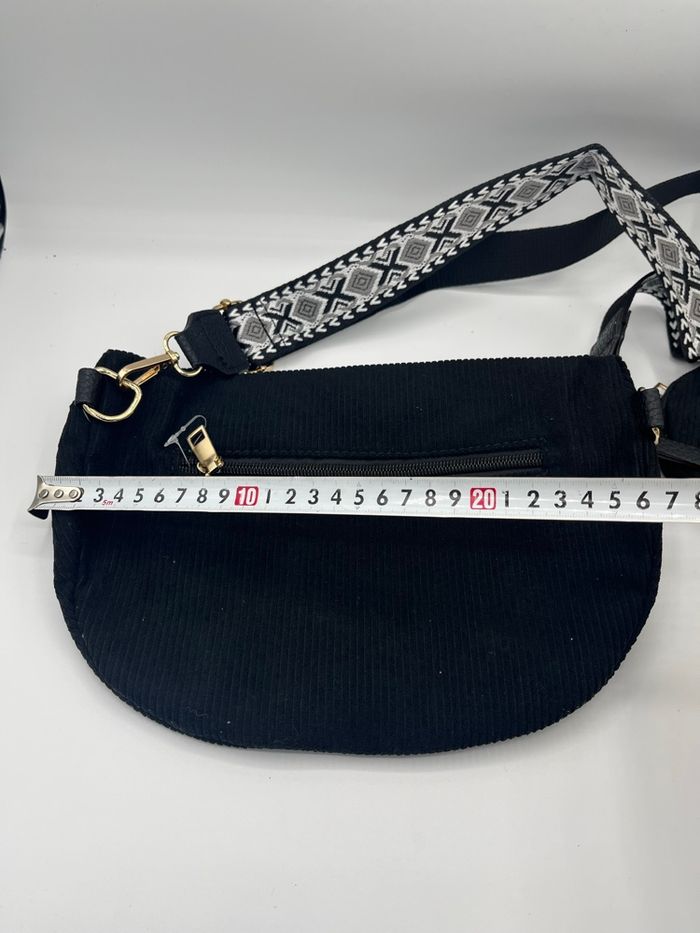 Sac banane bandoulière velours - photo numéro 6