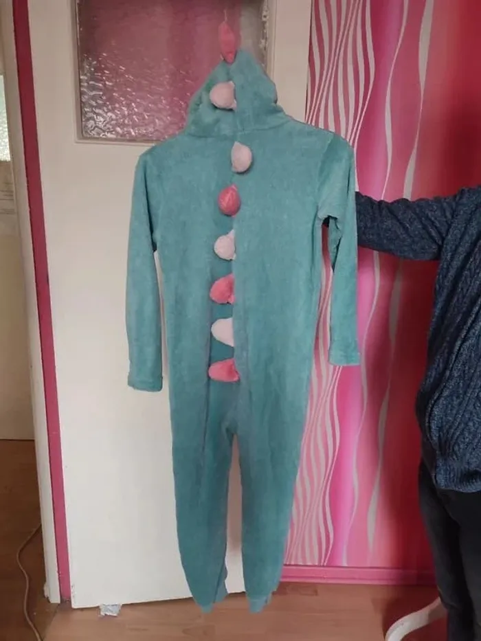Enfant 134- combi Pyjama 12 ans - photo numéro 2
