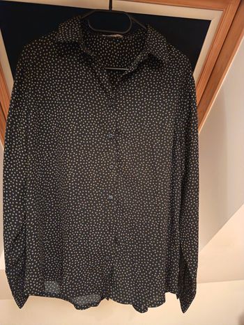 Chemisier noir à motifs