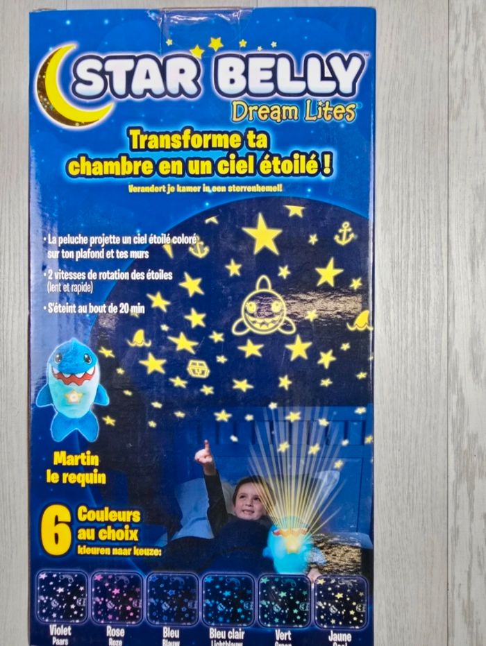 🌟 Requin Veilleuse a Caliner- Star Belly Dream Lites 🌟 - photo numéro 2