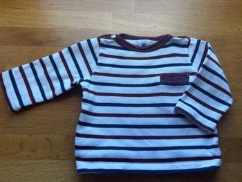 Beau t-shirt ML petit bateau 3 mois garçon comme neuf