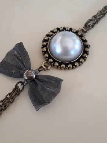 Bracelet vintage avec noeud