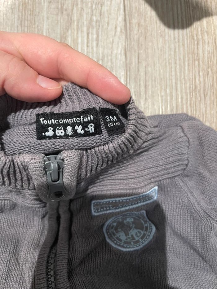 Gilet taille 3 mois - photo numéro 4