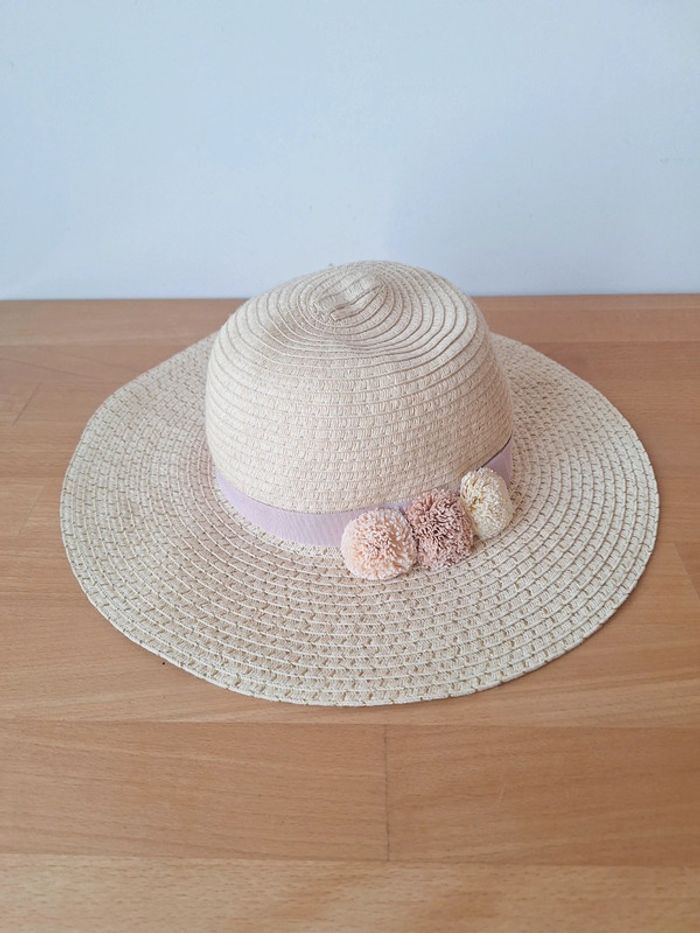 Chapeau Kiabi rose et beige 55/56 S